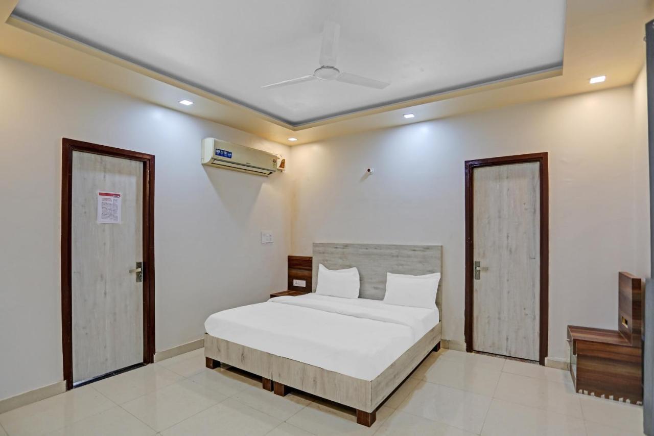 Hotel O Expo View Near Pvr Ansal Plaza Greater Noida Bagian luar foto