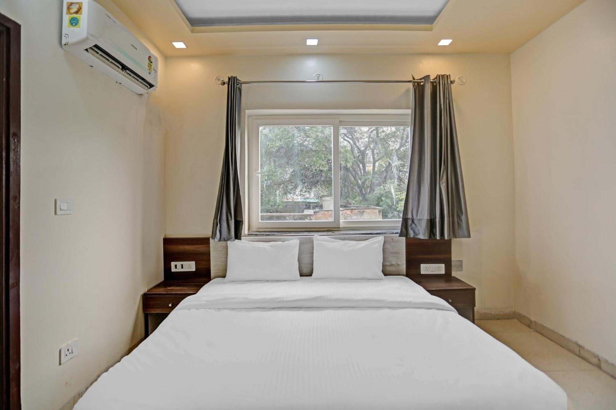 Hotel O Expo View Near Pvr Ansal Plaza Greater Noida Bagian luar foto