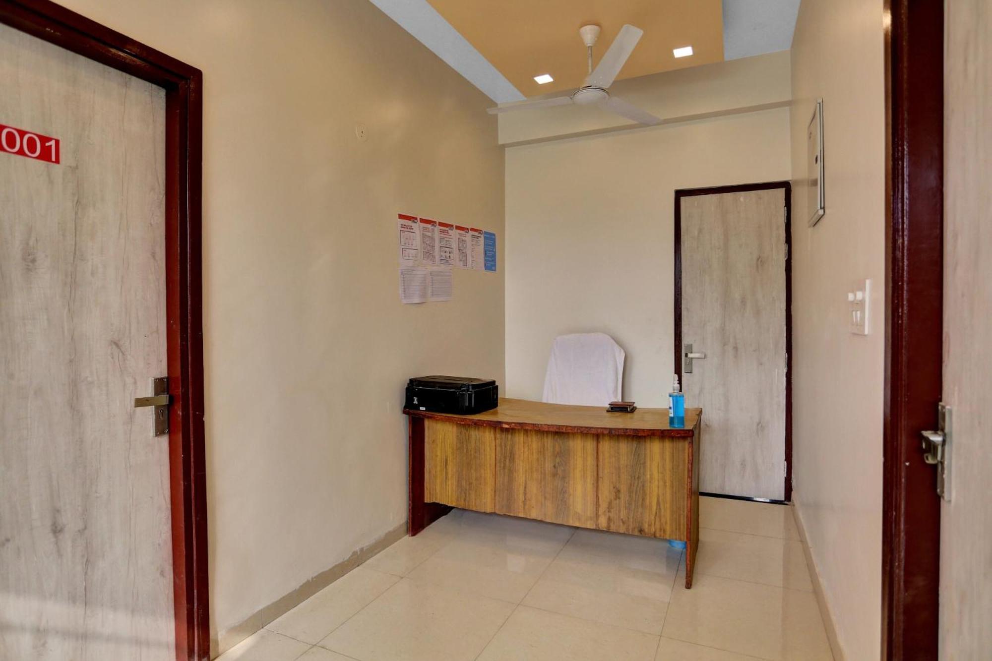 Hotel O Expo View Near Pvr Ansal Plaza Greater Noida Bagian luar foto